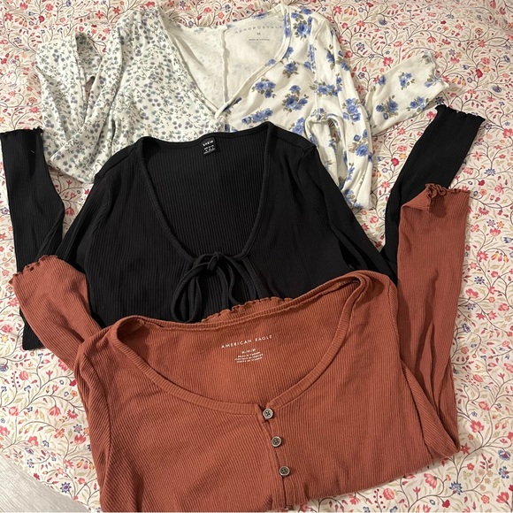 Bundle of three ribbed long sleeve tops - Picture 1 of 5